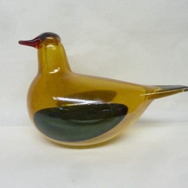 Nuutajärvi Vuosilintu koristelintu, 2001 Kultakyyhky, suunnittelija Oiva Toikka, 2001 Kultakyyhky, vuosilintu, lysteri, signeerattu