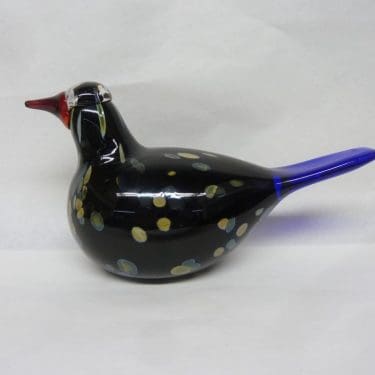 Nuutajärvi Vuosilintu koristelintu, 2003 Korpikäki, suunnittelija Oiva Toikka, 2003 Korpikäki, vuosilintu, lysteri, signeerattu