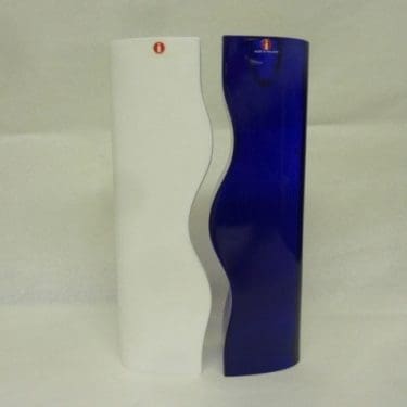 Iittala Pari kynttilänjalat, 2 kpl, suunnittelija Tiina Nordström, signeerattu, numeroitu