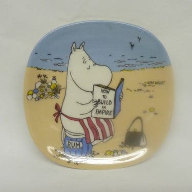 Arabia Muumi seinälaatta, Aikuiskoulutusta, suunnittelija Tove Jansson, Tove Slotte, Aikuiskoulutusta, pieni, serikuva, muumi-aihe