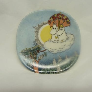 Arabia Muumi seinälaatta, Muumi Lentoretkellä, suunnittelija Tove Jansson, Tove Slotte, Muumi Lentoretkellä, pieni, serikuva, muumi-aihe