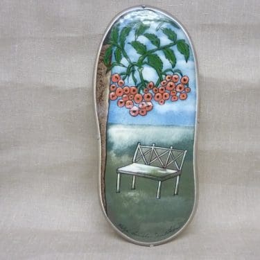 Arabia seinälaatta, Talvi Tulee, suunnittelija Heljä Liukko-Sundström, Talvi Tulee, suuri, serikuva