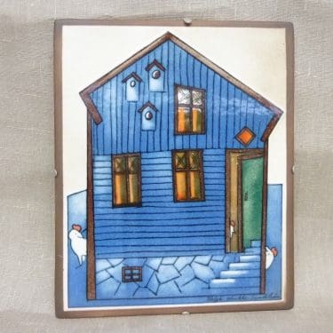 Arabia koristelaatta, Lintujen Talo, suunnittelija Heljä Liukko-Sundström, Lintujen Talo, serikuva, signeerattu