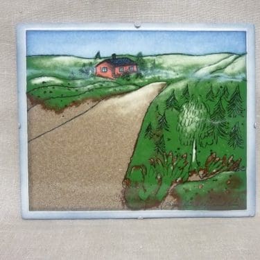 Arabia koristelaatta, Maiseman Rauhaa, suunnittelija Heljä Liukko-Sundström, Maiseman Rauhaa, yrityslaatta ICL:lle, signeerattu, tilaustyö