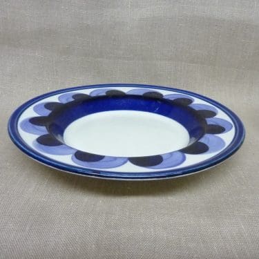 Arabia Paju lautanen, suunnittelija , syvä, käsinmaalattu