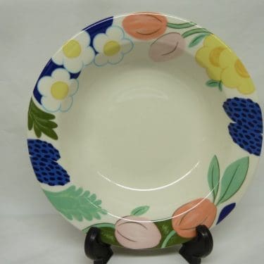 Arabia Arctica Poetica lautaset, suunnittelija Dorrit von Fieandt, syvä, serikuva