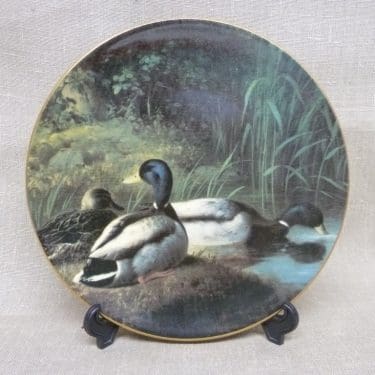 Arabia koristelautanen, Heinäsorsia, suunnittelija von Wright, Heinäsorsia, serikuva, riistalintuaihe