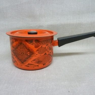 Finel Neptun kasari, punainen, suunnittelija Esteri Tomula, serikuva