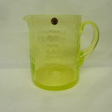 Riihimäen lasi Neptuna kaadin, keltainen, suunnittelija Nanny Still, 1 l