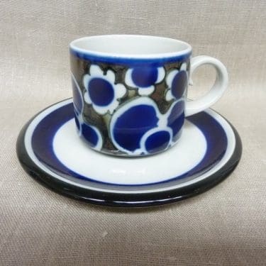 Arabia Saara teekupit, suunnittelija , erikoiskoriste, retro