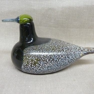 Nuutajärvi koristelintu, Sorsa Uros, suunnittelija Oiva Toikka, Sorsa Uros, signeerattu, monivärinen