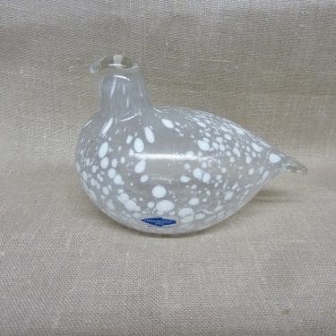 Nuutajärvi koristelintu, valkoinen, suunnittelija Oiva Toikka, signeerattu, Lamino Oy:n tilaustyö 1987