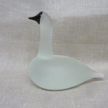 Nuutajärvi koristelintu, Lumihanhi, suunnittelija Oiva Toikka, Lumihanhi, signeerattu