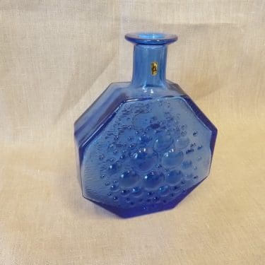 Riihimäen lasi Stella Polaris koristepullo, sininen, suunnittelija Nanny Still,