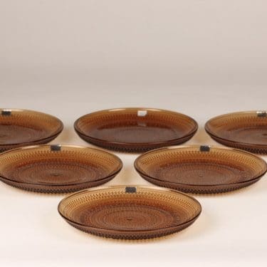 Nuutajärvi Kastehelmi lautaset, ruskea, 6 kpl, suunnittelija Oiva Toikka,