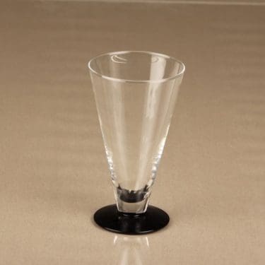 Nuutajärvi Klippan lasi, kirkas, musta, 4 kpl, suunnittelija Markku Salo,