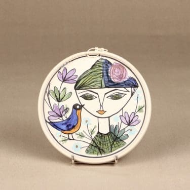 Kupittaan savi seinälautanen, käsinmaalattu, suunnittelija Laila Zink, käsinmaalattu