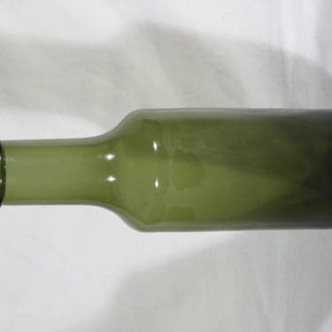 Iittala Rengaskaulapullo koristepullo, vihreä, suunnittelija Tapio Wirkkala,