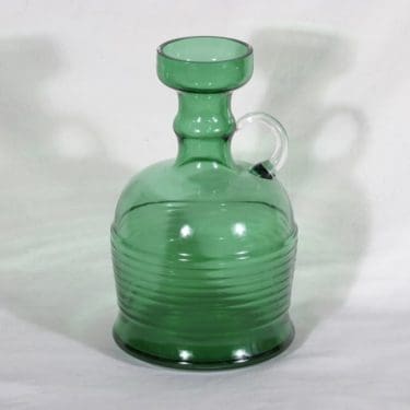 Riihimäen lasi Kleopatra maljakko, vihreä, suunnittelija Tamara Aladin,