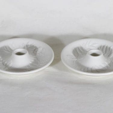 Arabia Suvi kynttilänjalat, valkoinen, 2 kpl, suunnittelija Gunvor Olin-Grönqvist,