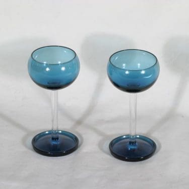 Riihimäen lasi Harlekiini väkeväviinilasit, 7 cl, 2 kpl, suunnittelija Nanny Still, 7 cl