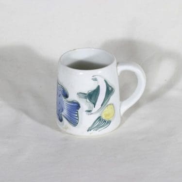 Arabia Crayfish muki, 40 cl, suunnittelija Anja Juurikkala, 40 cl, käsinmaalattu