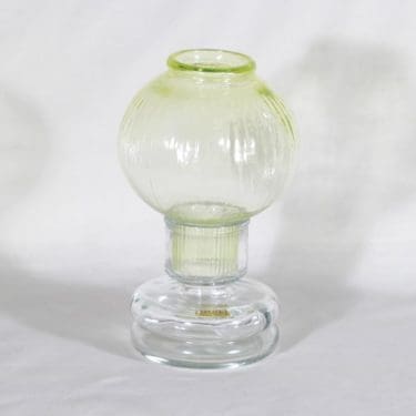 Riihimäen lasi Tuikku kynttilälyhty, keltainen, suunnittelija Nanny Still,