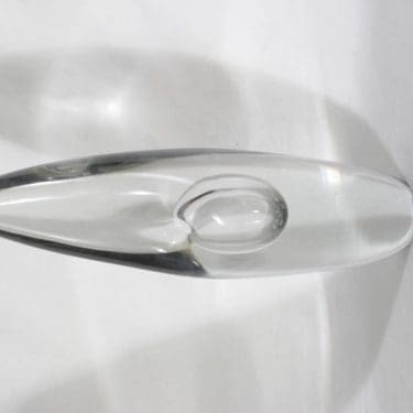 Iittala Orkidea lasiveistos, signeerattu, suunnittelija Timo Sarpaneva, signeerattu, suuri, kirkas