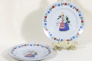 Arabia R plates, girl motive, 3 pcs, silk screening