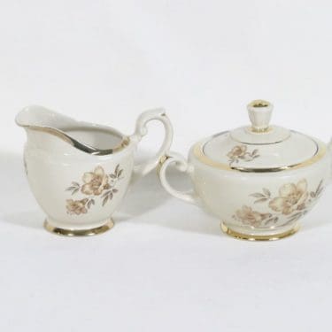 Arabia Myrna sokerikko ja kermakko, suunnittelija Olga Osol, siirtokuva