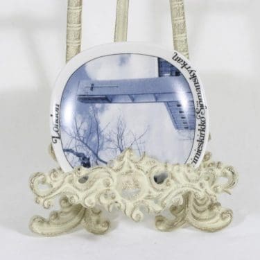 Arabia koristelautanen, Merimieskirkko, suunnittelija , Merimieskirkko, tilattu koriste