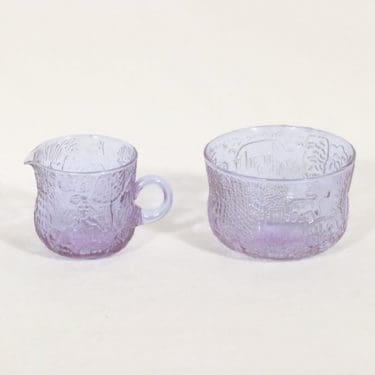 Nuutajärvi Fauna sokerikko ja kermakko, lila, suunnittelija Oiva Toikka,