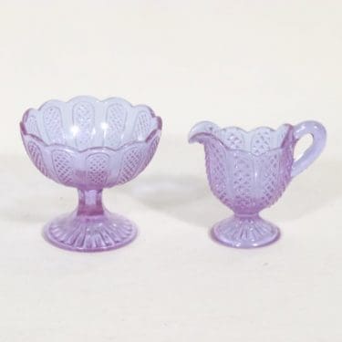 Nuutajärvi sokerikko ja kermakko, lila, suunnittelija ,