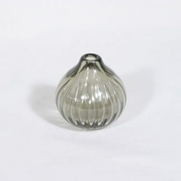 Nuutajärvi Sipuli taidelasi, happosigneerattu, suunnittelija Kaj Franck, happosigneerattu, pieni