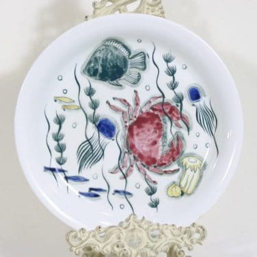 Arabia Crayfish lautanen, käsinmaalattu, suunnittelija Anja Juurikkala, käsinmaalattu