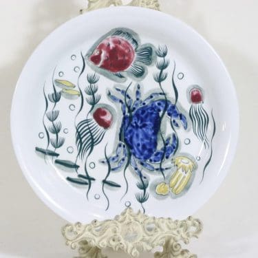Arabia Crayfish lautanen, käsinmaalattu, suunnittelija Anja Juurikkala, käsinmaalattu