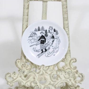 Arabia decorative plate, designer Raija Uosikkinen, small, copper ornament