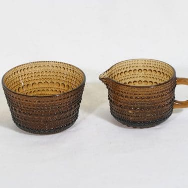 Nuutajärvi Kastehelmi sokerikko ja kermakko, ruskea, suunnittelija Oiva Toikka,