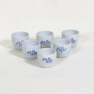 Arabia ML munakupit, kukkakuvio, 5+1 kpl, suunnittelija , kukkakuvio