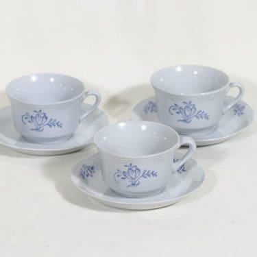 Arabia RL teekupit, kukkakuvio, 3 kpl, suunnittelija , kukkakuvio