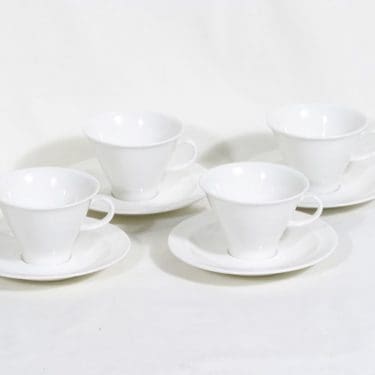 Arabia Harlekin kahvikupit, valkoinen, 4 kpl, suunnittelija Inkeri Leivo,