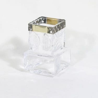 Turun Hopea Studio Sarpaneva maljakko, signeerattu, suunnittelija Pentti Sarpaneva, signeerattu, pronssivanne, uustuotanto