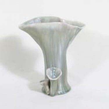 Kupittaan savi maljakko, käsinmaalattu, suunnittelija , käsinmaalattu, signeerattu