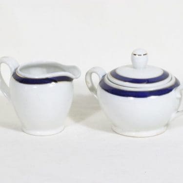 Arabia R sokerikko ja kermakko, raitakoriste, suunnittelija , raitakoriste