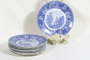 Arabia Maisema plates, small, 11 pcs, copper ornament