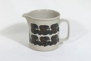 Arabia Ruija jug, 1 l, designer Raija Uosikkinen, hand-painted