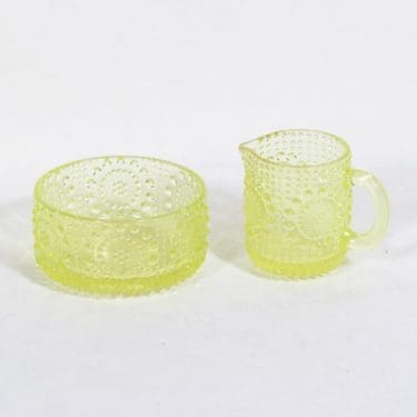 Riihimäen lasi Grapponia sokerikko ja kermakko, keltainen, suunnittelija Nanny Still,