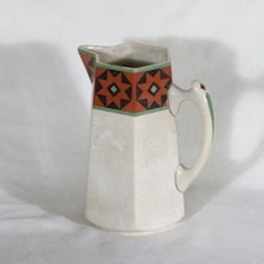Arabia Fennia kannu, käsinmaalattu, suunnittelija , käsinmaalattu