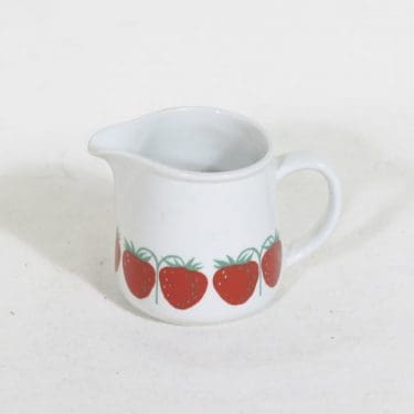 Arabia Pomona kermakko, mansikka, suunnittelija Raija Uosikkinen, mansikka, 18 cl