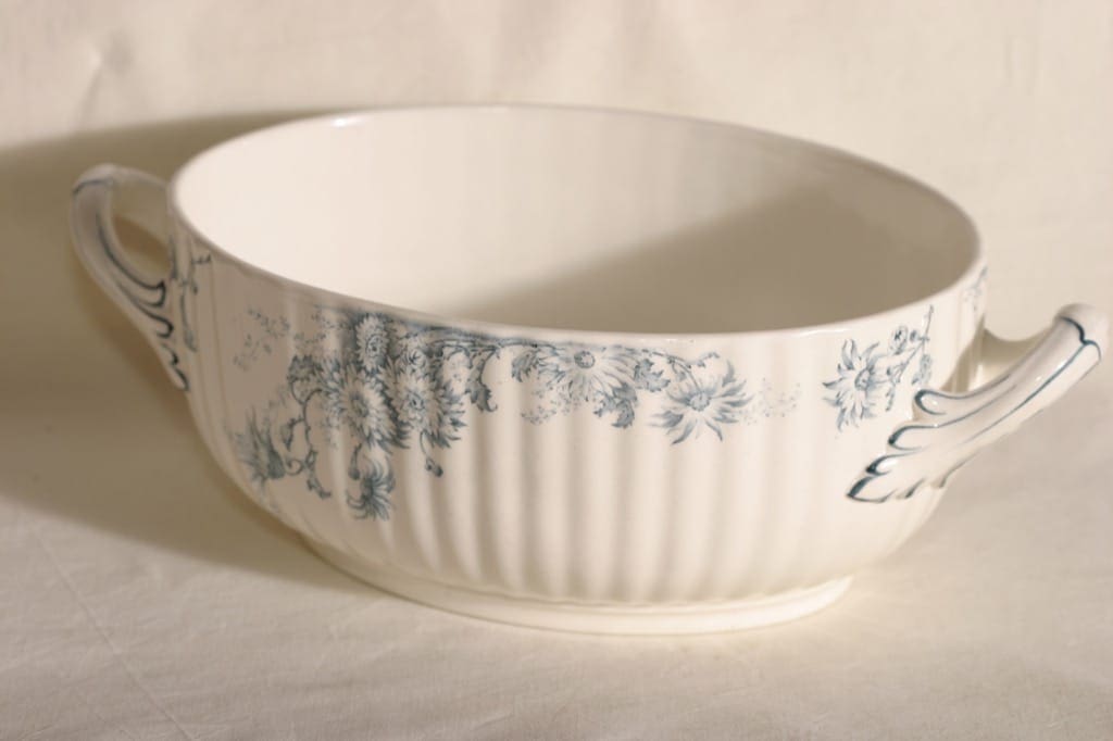 Arabia DX kulho, kukkakuvio, suunnittelija , kukkakuvio, kuparipainokoriste